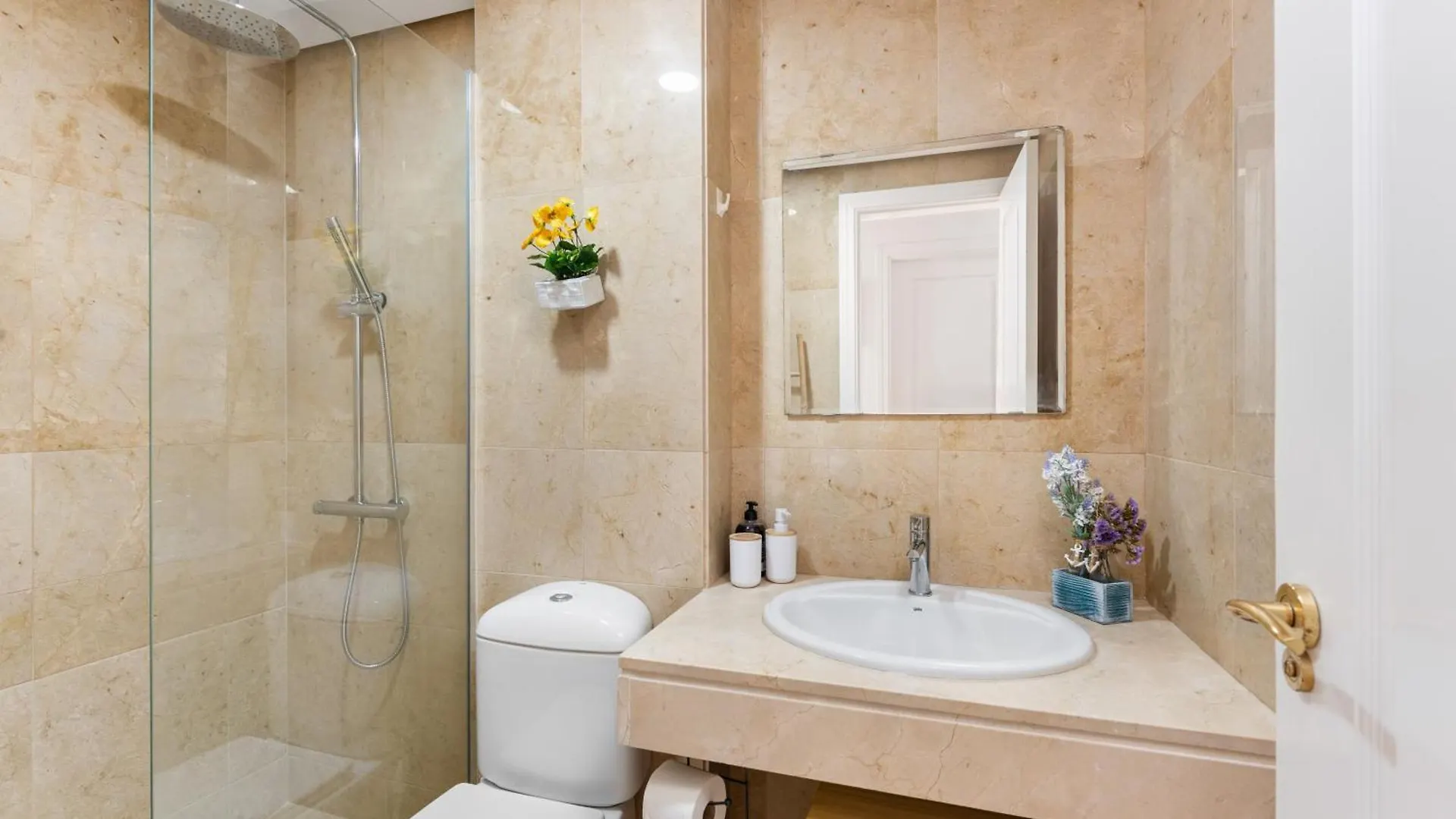 Beach Apartment In La Duquesa Marina Кастильо-де-Сабинильяс